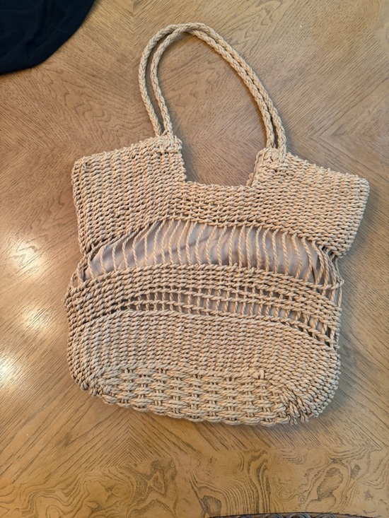 Handbags - Woven Straw Tote Bag - Beige
